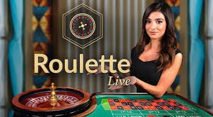 Filipino players enjoying online casino games on mobile devices